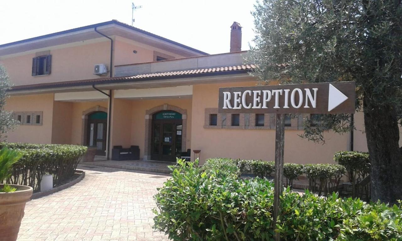 Agriturismo Fabrizio Maria Villa Capaccio ภายนอก รูปภาพ